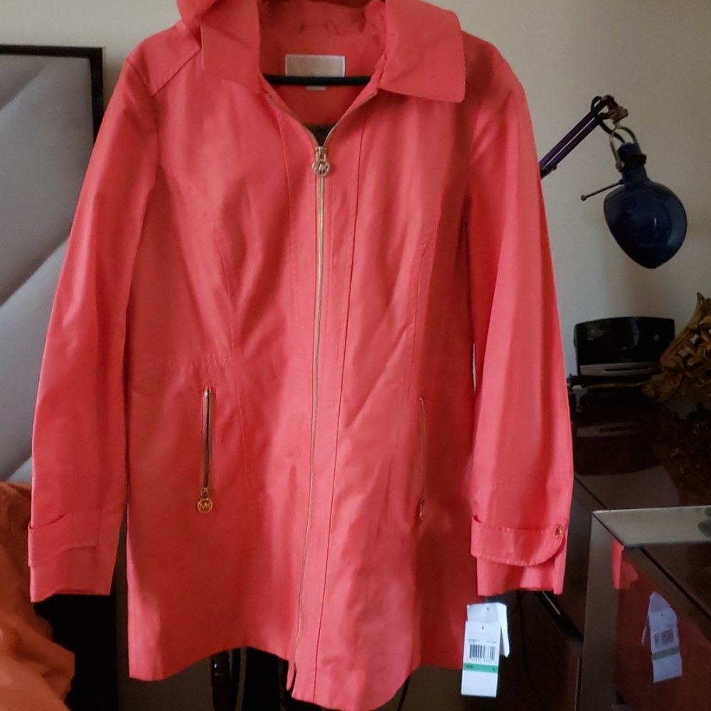 Ladies rain coat